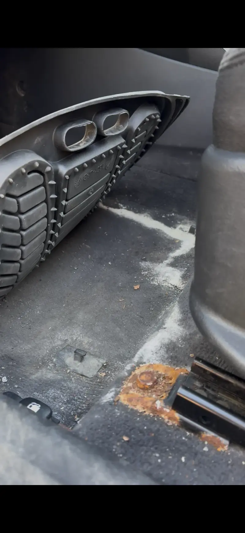 Salt Removal — white salt stains on carpet
